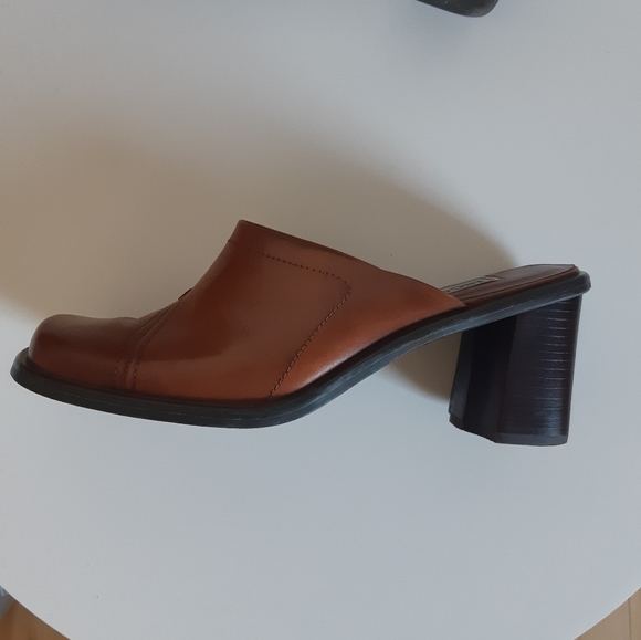 NICOLE CLUB 7.5 Brown Clog Mule Thick 3 Inch Heel - Picture 3 of 6